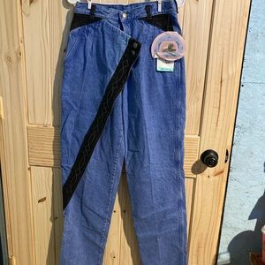 NWT!! Rocky Mountain jeans.